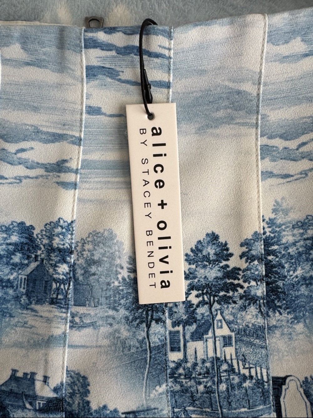 Alice + Olivia Carter Pleated Skirt - Picture 3 of 6